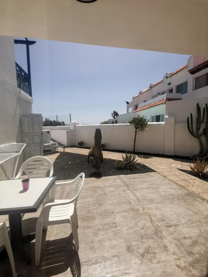 קורלחו Apartamentos Punta Elena Beach מראה חיצוני תמונה