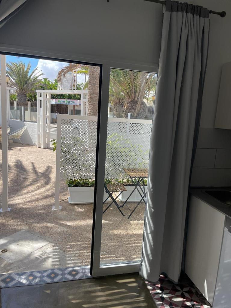 קורלחו Apartamentos Punta Elena Beach מראה חיצוני תמונה