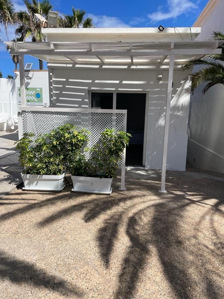 קורלחו Apartamentos Punta Elena Beach מראה חיצוני תמונה