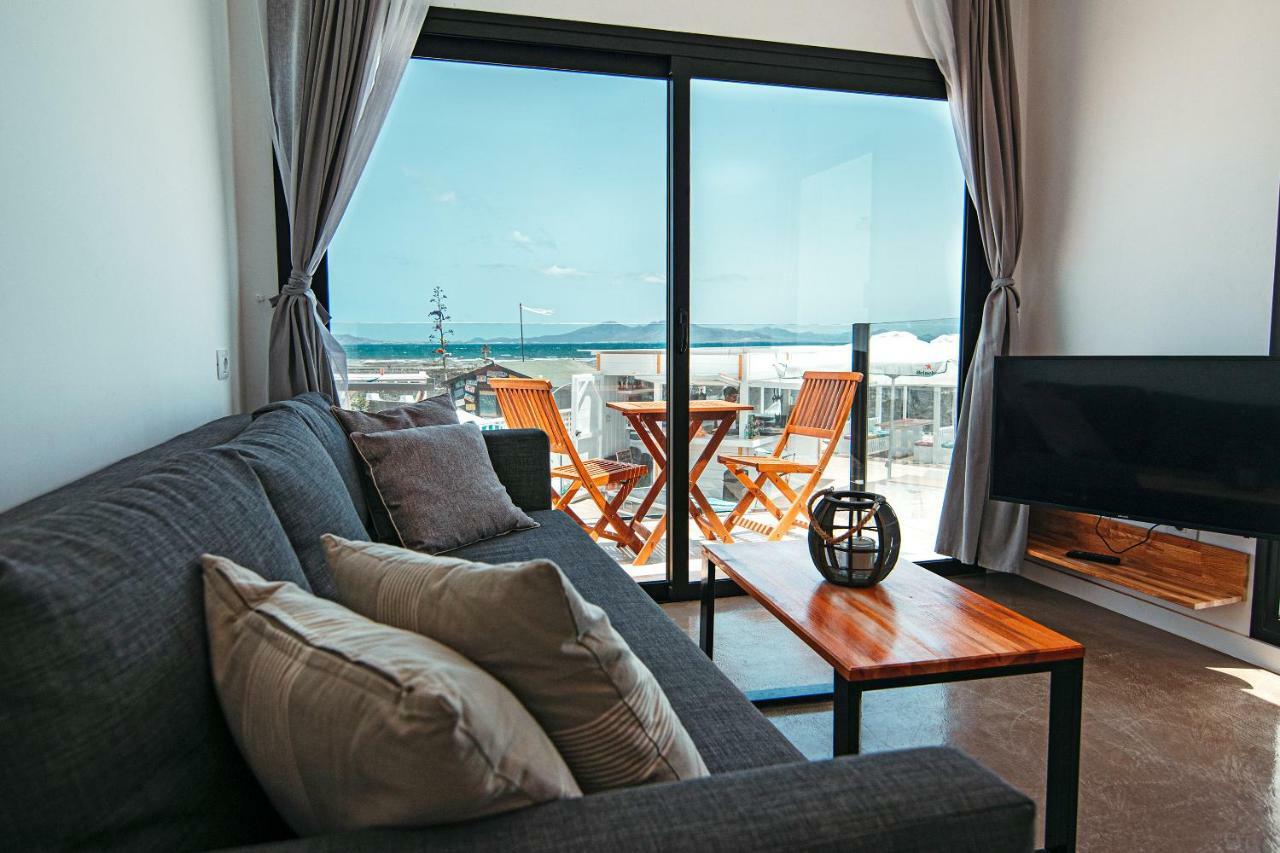 קורלחו Apartamentos Punta Elena Beach מראה חיצוני תמונה